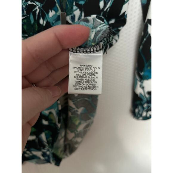 Liz Claiborne Black Green 3/4 Sleeve Blouse Abstract Print Front Tassel Size Med - Picture 6 of 9